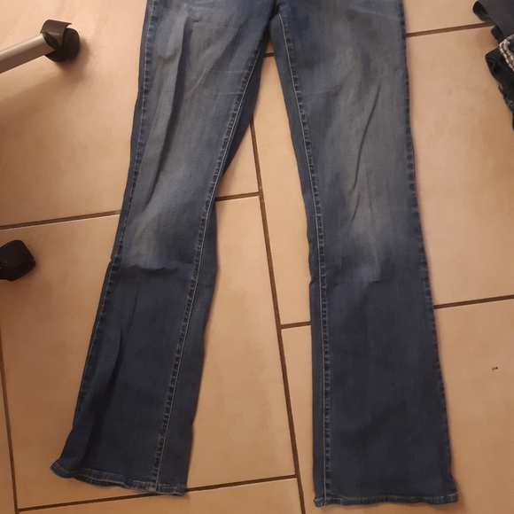 Jeans - Picture 5 of 5